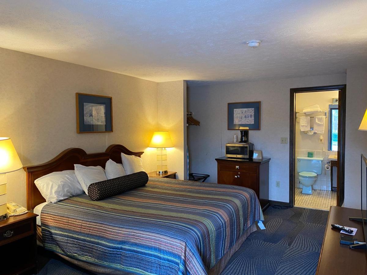 Economy 682 Main St 3* Sturbridge